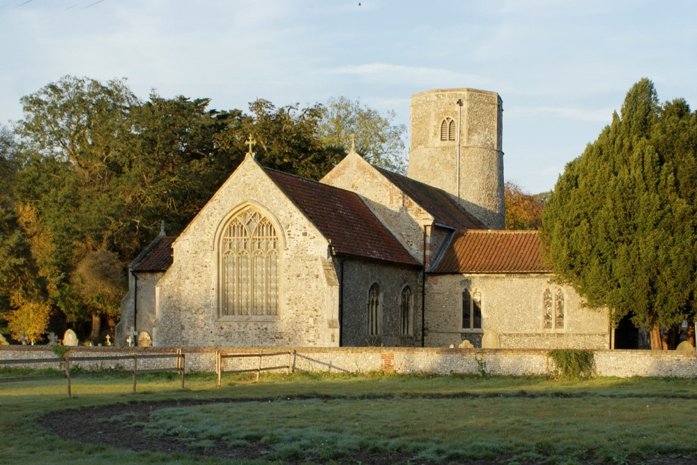 GREAT RYBURGH - Round Tower Norfolk