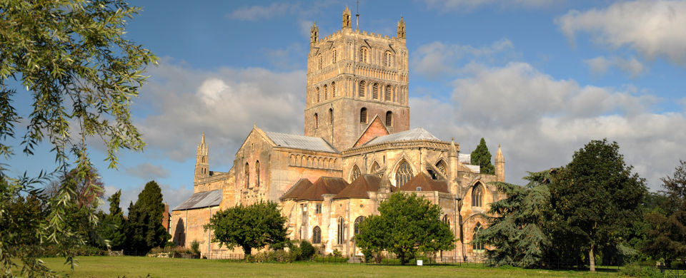 TEWKESBURY Abbey - Gloucs